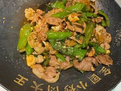 -费大厨辣椒炒肉(高铁吾悦广场店)