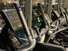 -W Fitness 威尔仕健身(北京英皇集团中心店)