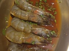 生卤虾-街角等你.大连海鲜烧烤.经典铁板海鲜串(西安路店)