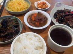 -牛肉传·东北地标·牛排饭(奥体店)