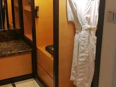 -青岛海尔洲际酒店