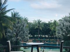 -三亚湾海居铂尔曼度假酒店