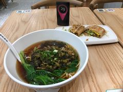 -弄堂咪道-饭香·面香·馄饨香(汇锦广场店)