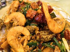 蚕蛹爆大虾-鹤乡东北菜(崮山路店)