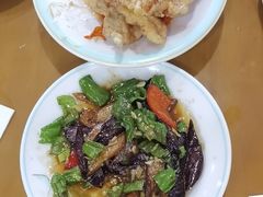 -鹤乡东北菜(崮山路店)