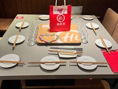 -海底捞火锅鲜切牛肉主题店(长寿路店)
