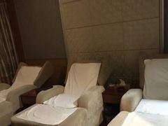 -鑫港隆休闲会所(海燕·玉兰花园店)