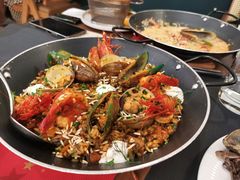 -Mark&Mars Restaurant