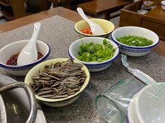 -瓦市黄羊群羊肉馆(火车站路店)