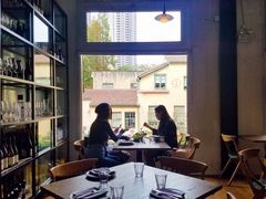 靠窗位-BOR Eatery(安福路店)