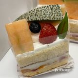 一不离二，二不离三，继续有食神