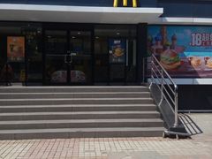 -麦当劳(杨高南路店)