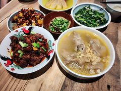 -树厨贵州菜(大十字店)