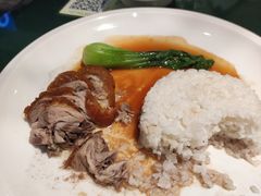 -广东仔港式茶餐厅(银泰店)