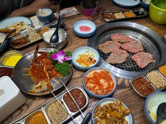 -明洞阿姨·韩式酱蟹烤肉·创意料理(三元桥店)