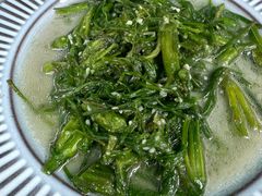 -春天里餐厅·云南创意菜特色美食(束河店)