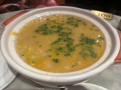 -蝴蝶里·粤菜·点心(龙湖天街&滨江店)