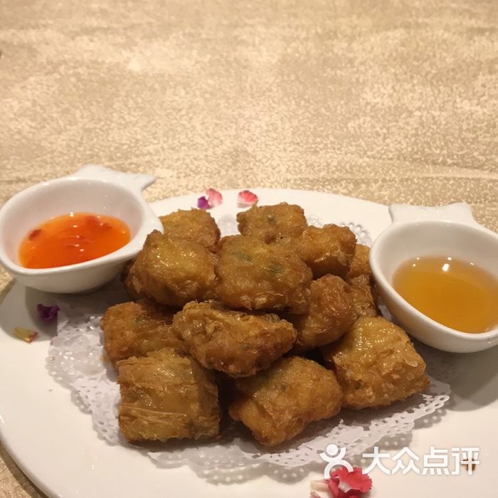 小白鲨餐厅图片