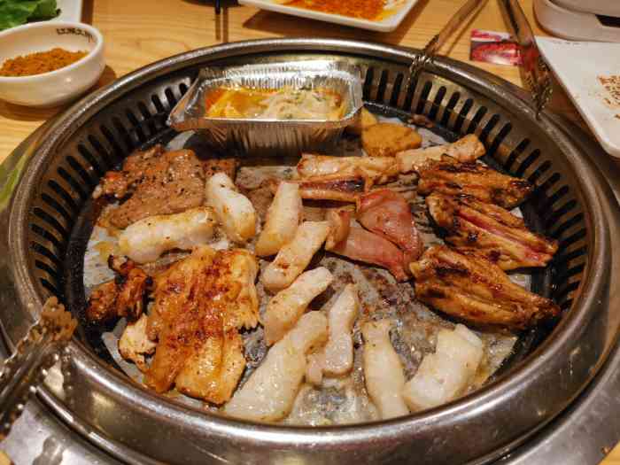 江湖太郎自助烤肉(江南店)-"讲真的,没有觉得这家店好吃,用的食材都非
