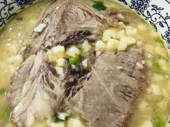 -一间楼牛羊肉泡馍馆(东一路店)
