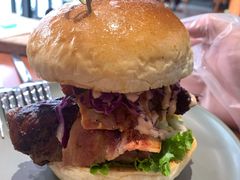 新西兰乳牛菲力培根汉堡-魏斯理汉堡(西安沣东吾悦店)