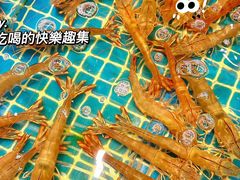 -三亚火车头万人海鲜广场