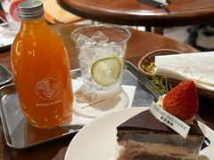 -嗒令甜品·主题融合料理餐厅(首座时代店)