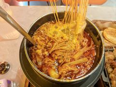 -沪上名羊天下•烤羊腿•东北烧烤•小龙虾(浦东直营总店)