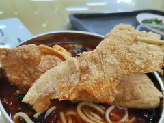 -红鼻子桂林米粉(金唐新光界店)