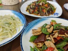 -缘来聚·徽菜名店(黄山宏村店)