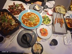 -钳小柒·小龙虾蓝龙王烧烤夜宵(长寿路店)