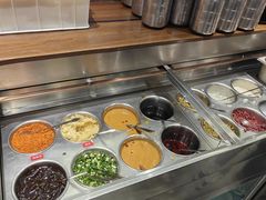 -成都你六姐·牛肉冒菜(上海陆悦汇店)