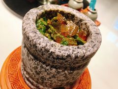 擂辣椒皮蛋-佬麻雀·剁椒鱼头(京基KK One店)