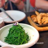 北京探店｜不臭的臭豆腐锅 肥肠也吃不过瘾[笑哭]