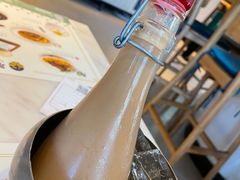 桶装奶茶-翠华餐厅(百老汇店)