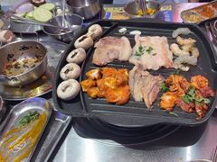 -阿亲家·韩式无限烤肉(春熙路店)