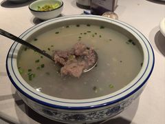 -客家大院·非遗赣南客家菜(郁孤台店)