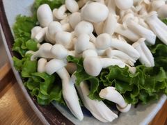 -毛辣果·贵州红酸汤牛肉火锅(西单店)