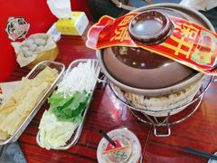 -沙胆彪炭炉牛杂煲(成都玉林店)