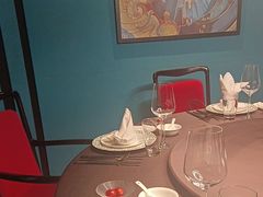 -逸馥荟(人广来福士店)