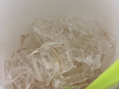 -星巴克(昆明金鹰天地店)