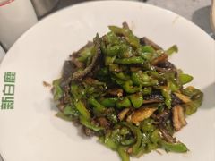 -新白鹿餐厅(百联中环店)