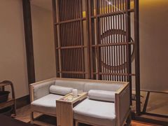 -爱乐国际温泉水疗会