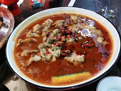 -虾弄弄海派小龙虾·牛羊蝎子火锅