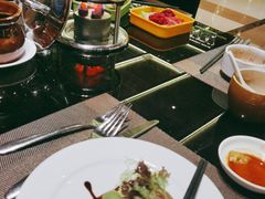 -大中华希尔顿酒店-念自助餐·嗨啤·小龙虾