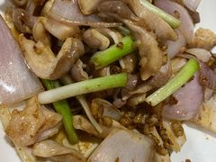 -长坦新鲜猪什夜宵广场