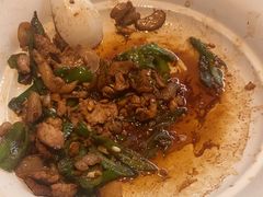 -阿瓦山寨·湘菜现炒·剁椒鱼头王(咸阳总店)