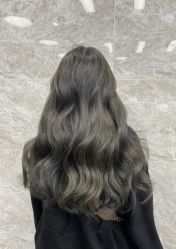 -变画·发型STUDIO