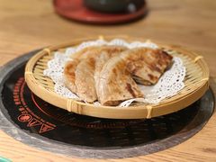 土家牛肉饼-吃饭皇帝大·土家民族菜(温州万象城店)