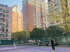 -快网网球俱乐部(长宁区金桥花园球场)